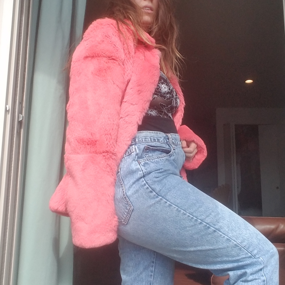 SOLD Vintage Pink Genuine Fur Jacket - Picture 5 of 9